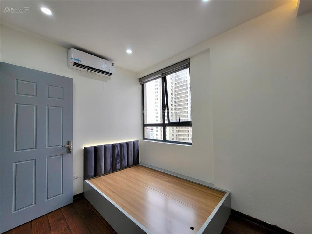 Bán căn góc chung cư tân tây đô ct2b tầng trung full nội thất mới 100%