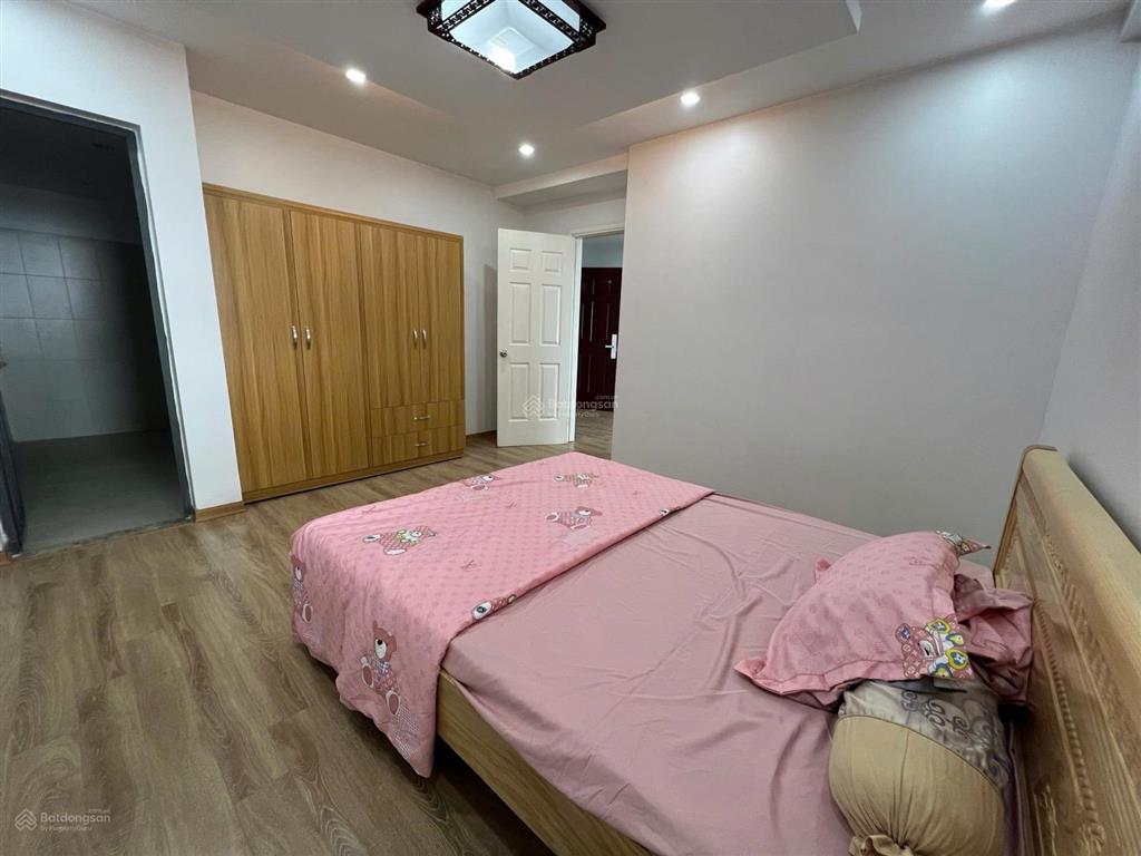 Cho thuê căn hộ chung cư tân tây đô 110m2 với 3 ngủ và 2 vệ sinh vào ở ngay