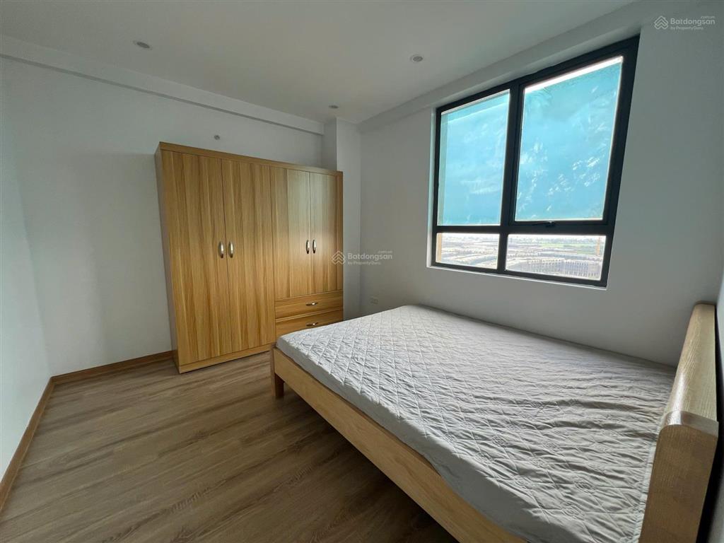 Cho thuê căn hộ chung cư tân tây đô 110m2 với 3 ngủ và 2 vệ sinh vào ở ngay