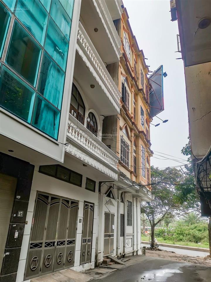 Nhà chính chủ 60m2, mt 5m, ngã tư khuất duy tiếntdh, gần ga metro, bigc, vincom,vinhomes,công viên