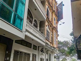 Nhà chính chủ 60m2, mt 5m, ngã tư khuất duy tiếntdh, gần ga metro, bigc, vincom,vinhomes,công viên