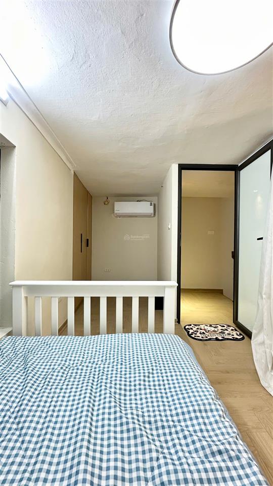 Chỉ hơn 8 tỷ, bán gấp nhà riêng ngõ 180 phố lò đúc  ngõ rộng gần 4m