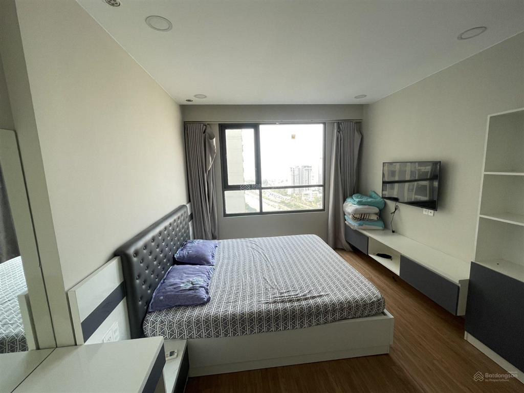 Cho thuê căn hộ the gold view, 30 triệu vnd, 117 m2, 3pn, 2wc, ở bến vân đồn, quận 4, tp.hcm