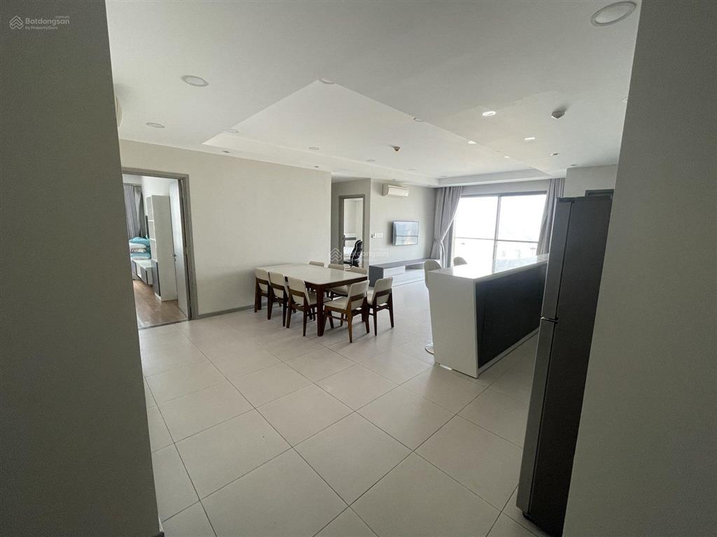 Cho thuê căn hộ the gold view, 30 triệu vnd, 117 m2, 3pn, 2wc, ở bến vân đồn, quận 4, tp.hcm