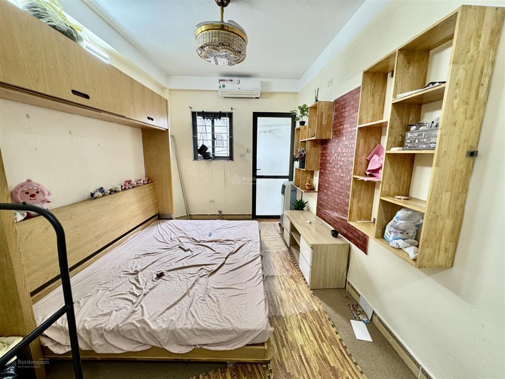 Nhà phố xã đàn 35m2, gara ô tô ngõ thông kinh doanh  5 tầng, khung cột 2 mặt ngõ