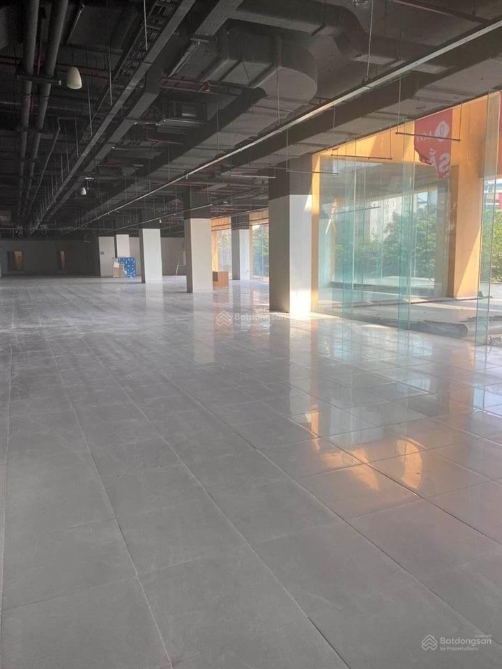 Cho thuê mbkd sàn tầng 2 toà mipec 229 tây sơn, hn dt 2.000m2.