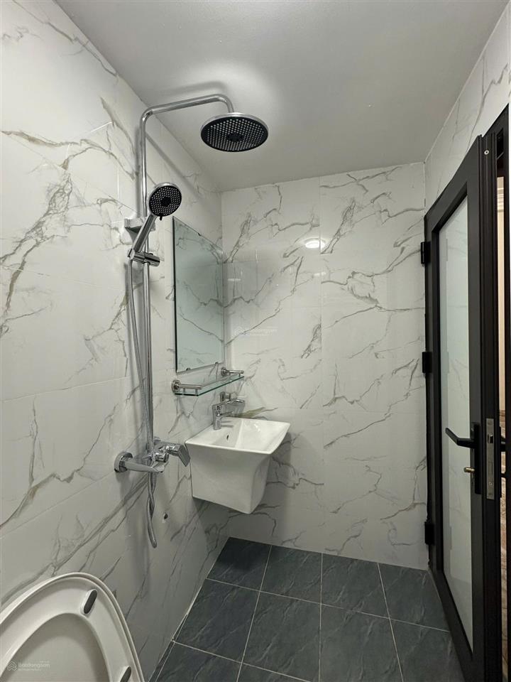 Cho thuê nhà riêng full đồ tại 424 thụy khuê, 35m2 x 4 tầng