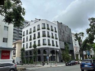 Tòa nhà mặt tiền phạm ngọc thạch quận 3  dt 16 x 35m  4.000m2  2 hầm  9 tầng  giá 300 tỷ