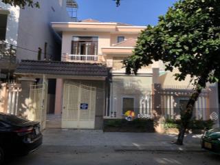 Cho thuê biệt thự 2 tầng sân vườn  đường tạ hiện  gần lê thanh nghị  4pn  3wc