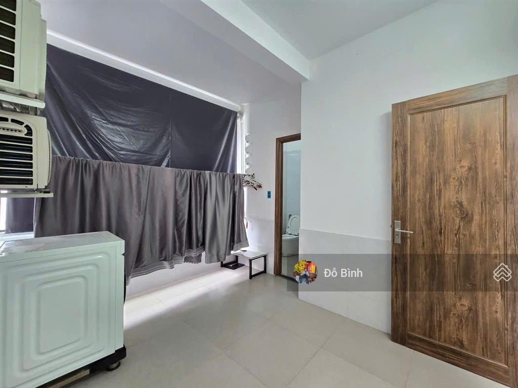 Cho thuê nhà 3 tầng sân vườn  kiệt 275 trường chinh  mới đẹp  4pn đủ nội thất