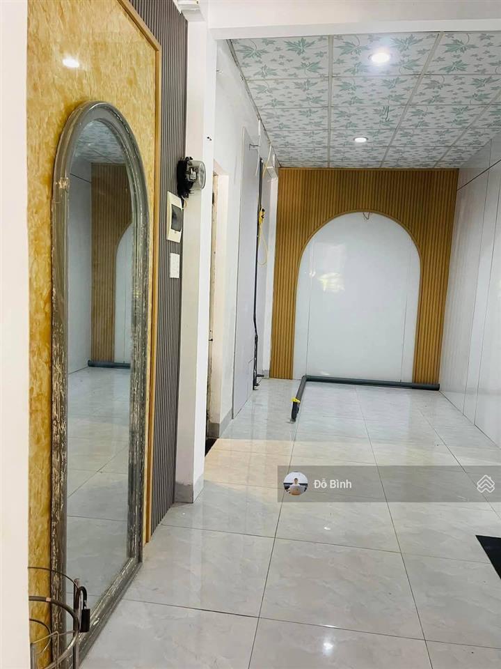 Cho thuê nhà 2 tầng đường nguyễn ân  2pn  2wc