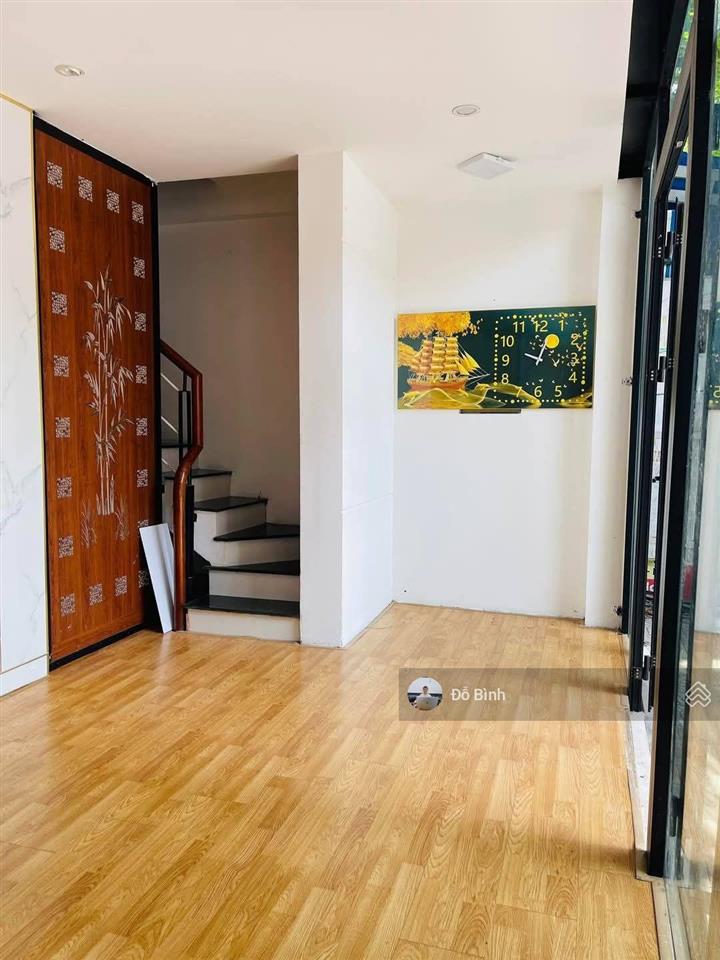 Cho thuê nhà 2 tầng đường nguyễn ân  2pn  2wc