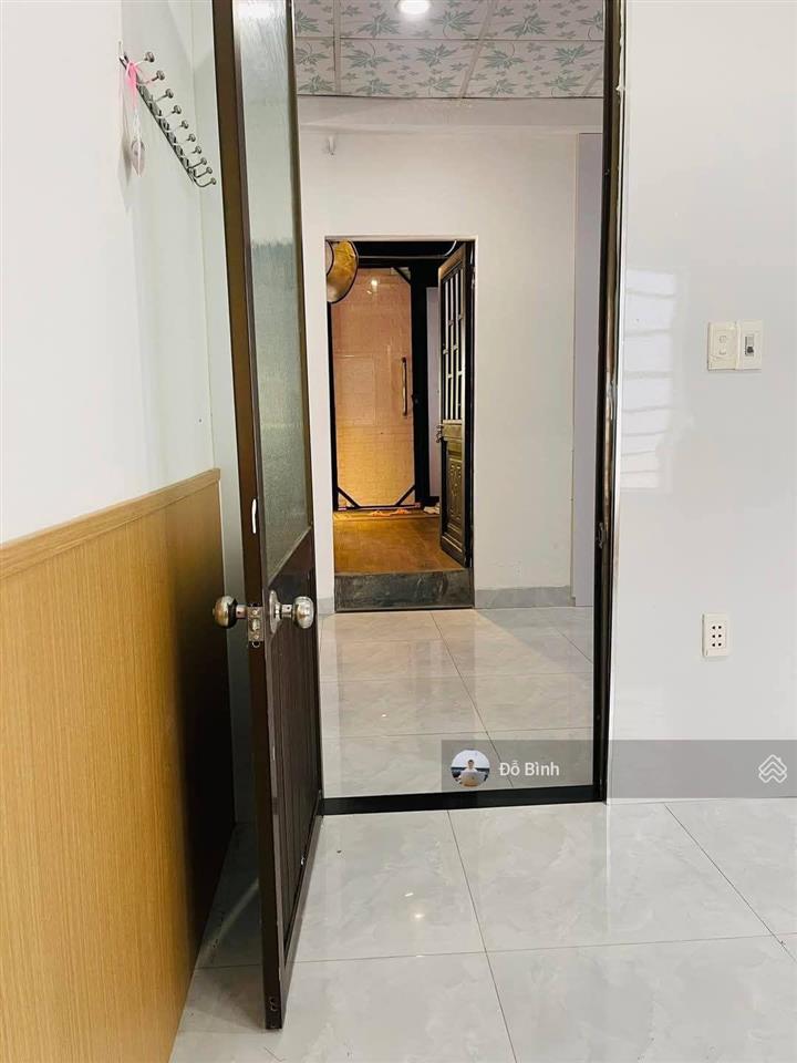 Cho thuê nhà 2 tầng đường nguyễn ân  2pn  2wc