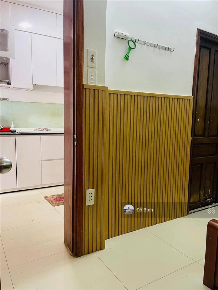 Cho thuê nhà 2 tầng đường nguyễn ân  2pn  2wc