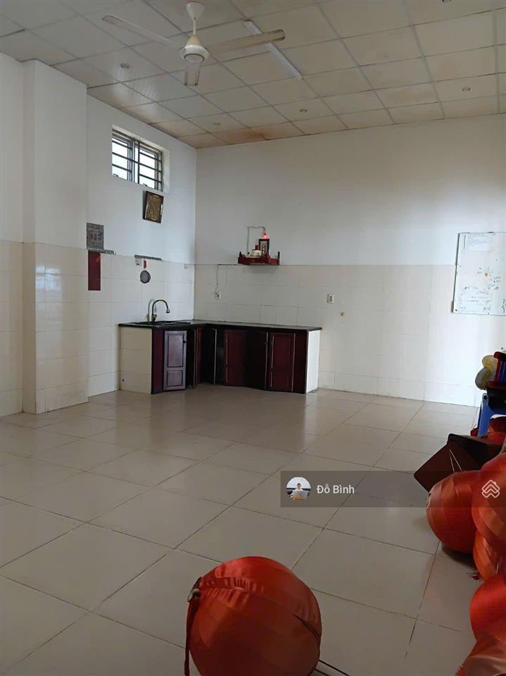 Cho thuê siêu phẩm 2 mặt tiền  nguyễn tất thành  view biển  ngang 20m