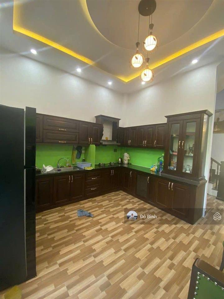Cho thuê nhà 3 tầng mỹ đa tây 8  4 phòng  5wc  đủ nội thất