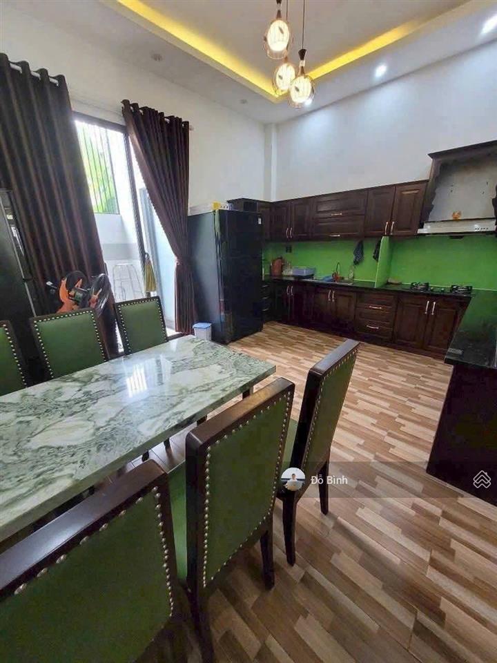 Cho thuê nhà 3 tầng mỹ đa tây 8  4 phòng  5wc  đủ nội thất