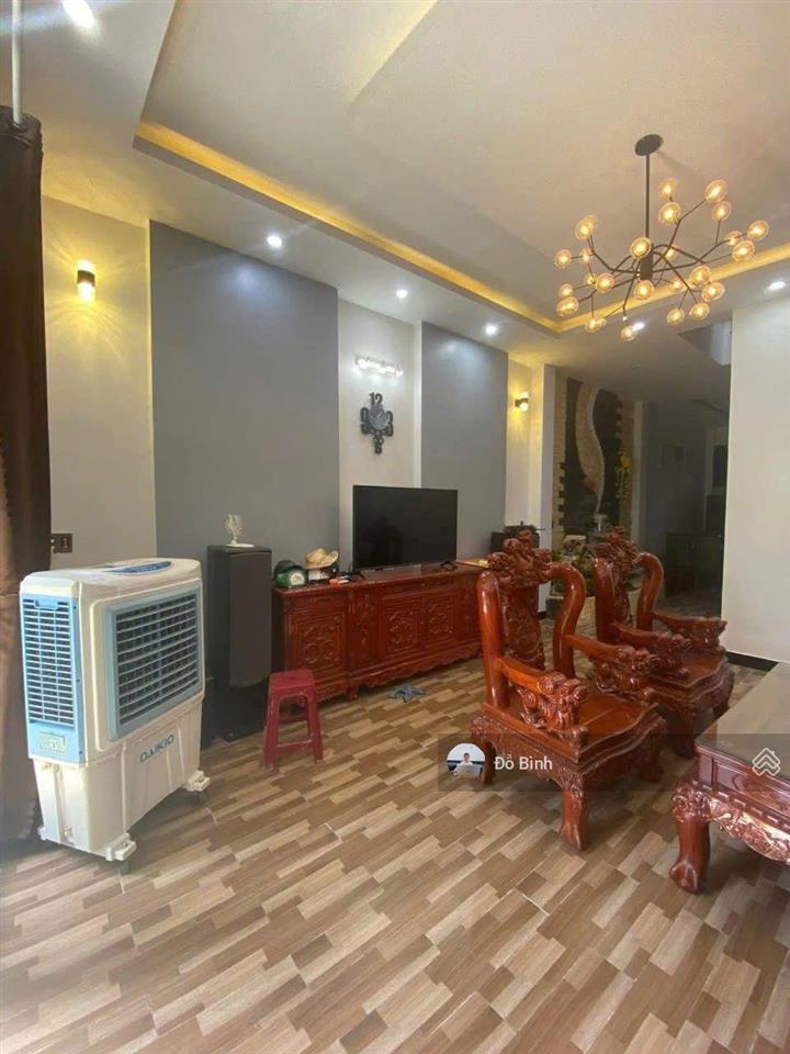 Cho thuê nhà 3 tầng mỹ đa tây 8  4 phòng  5wc  đủ nội thất