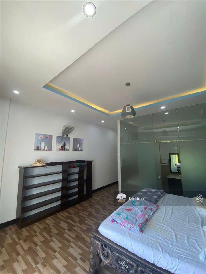 Cho thuê nhà 3 tầng mỹ đa tây 8  4 phòng  5wc  đủ nội thất