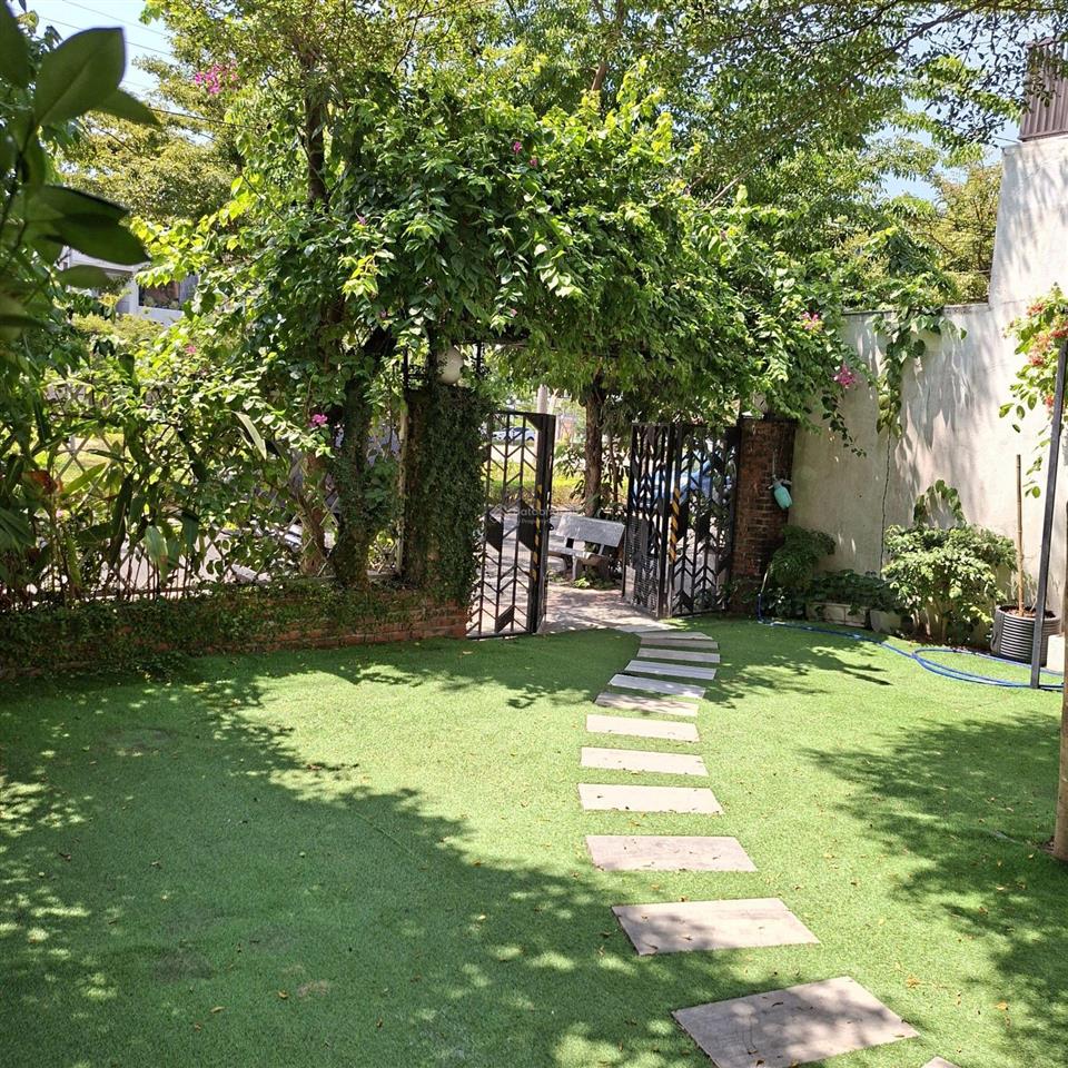 Cho thuê nhà biệt thự mini sân vườn khu trung lương  đủ nội thất