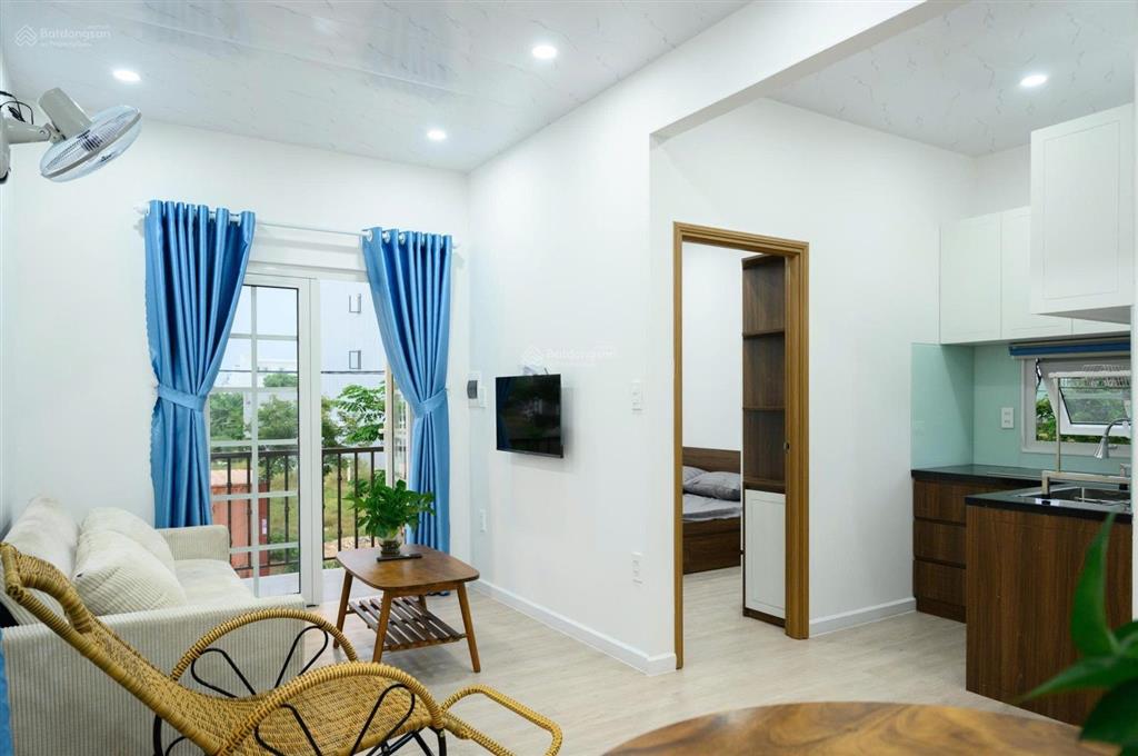 Cho thuê biệt tự 2 mặt tiền đường anh đức  4 phòng  4wc  có hồ bơi