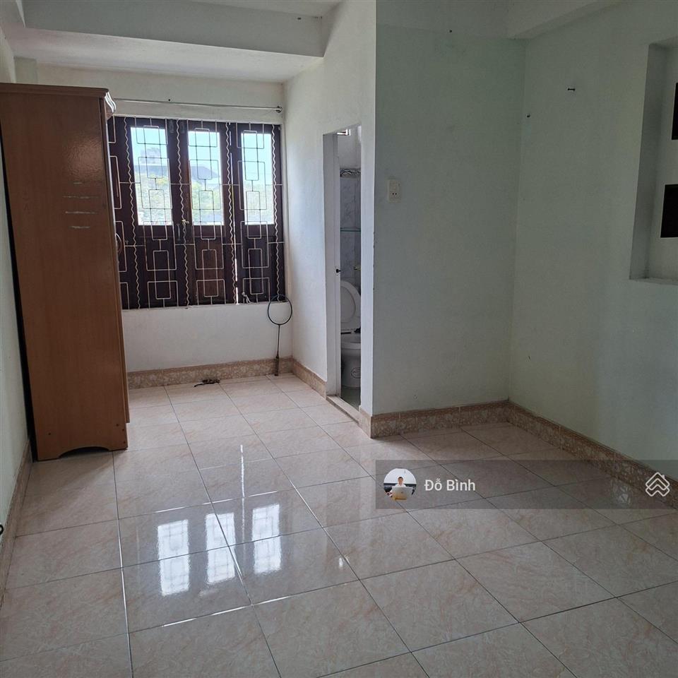 Cho thuê nhà 3 tầng kiệt ô tô hùng vương  3 phòng  3wc