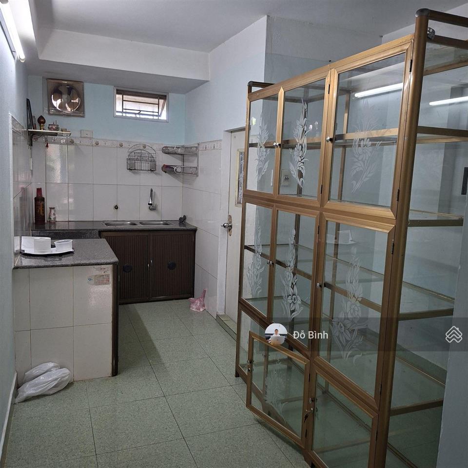 Cho thuê nhà 3 tầng kiệt ô tô hùng vương  3 phòng  3wc