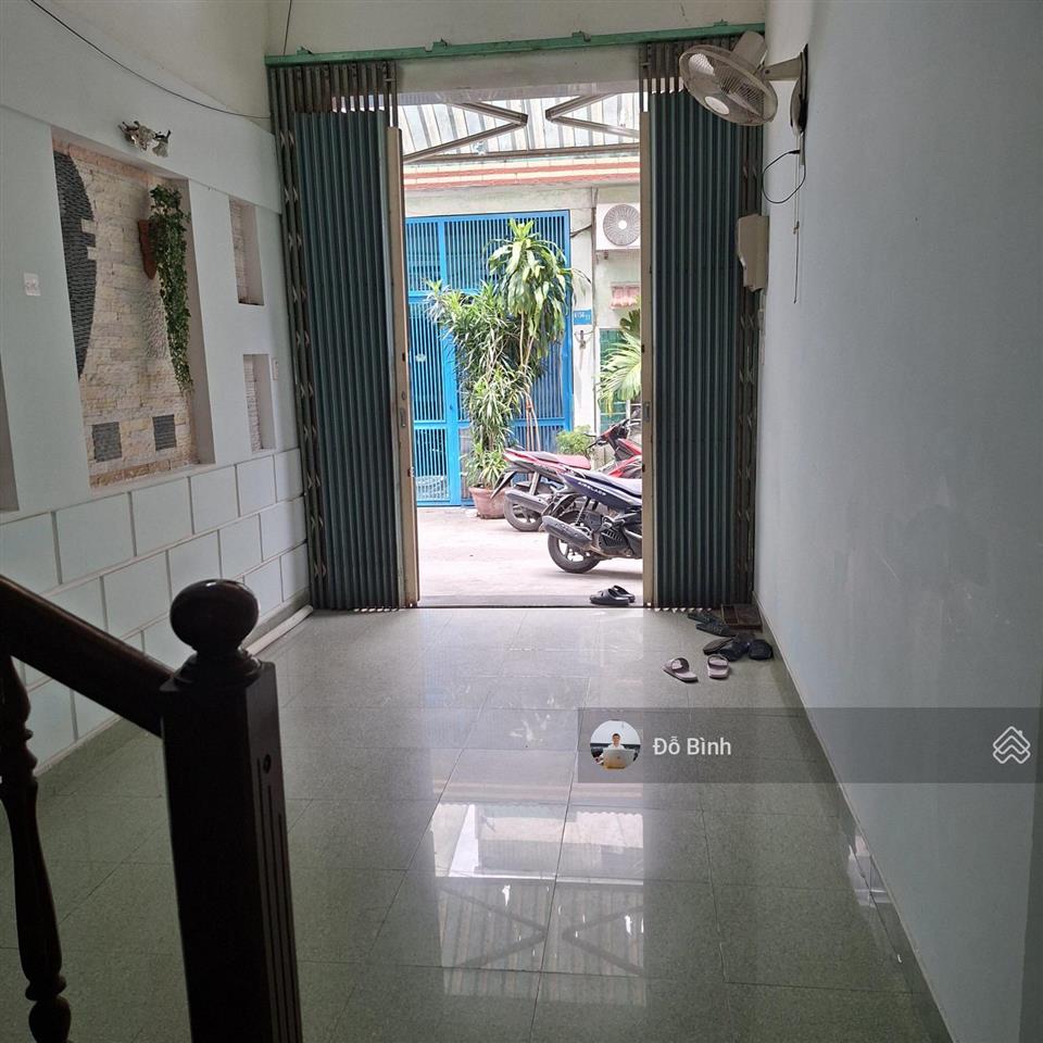 Cho thuê nhà 3 tầng kiệt ô tô hùng vương  3 phòng  3wc