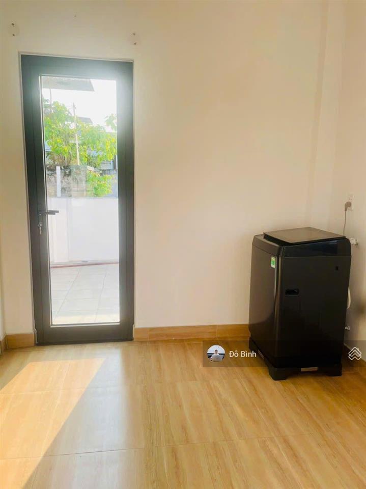 Cho thuê nhà 2 mặt tiền đường châu thượng văn  mới đẹp