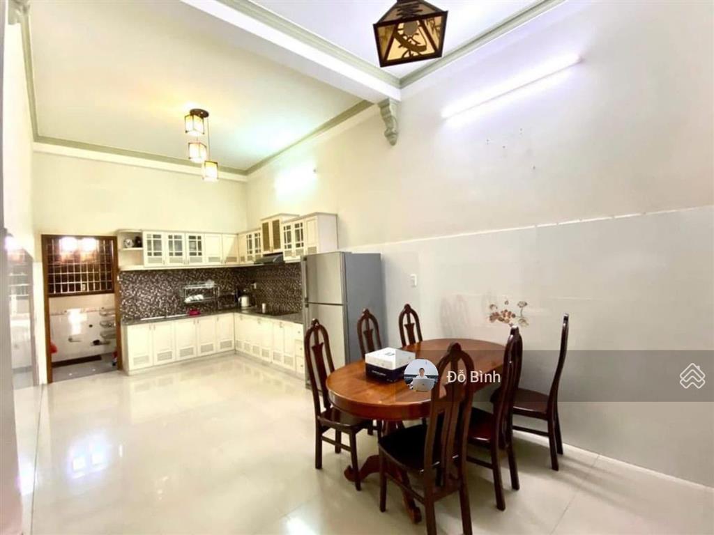 Cho thuê biệt thự sân vườn đường bàu mạc  4 phòng  4wc