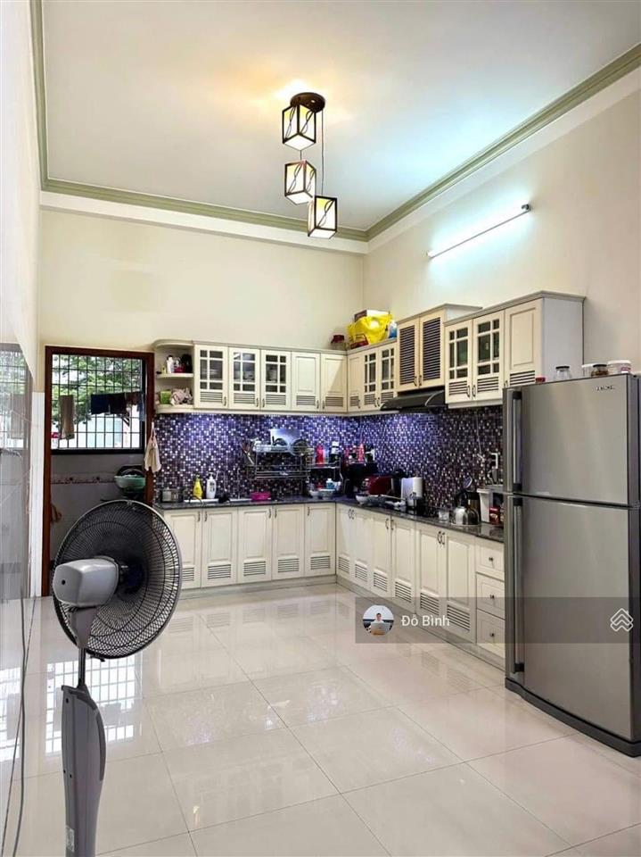 Cho thuê biệt thự sân vườn đường bàu mạc  4 phòng  4wc