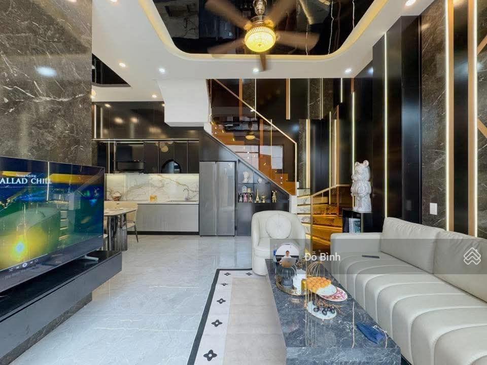 Cho thuê nhà 3 tầng luxury đường tô hiệu  3 phòng ngủ  3wc  đủ nội thất