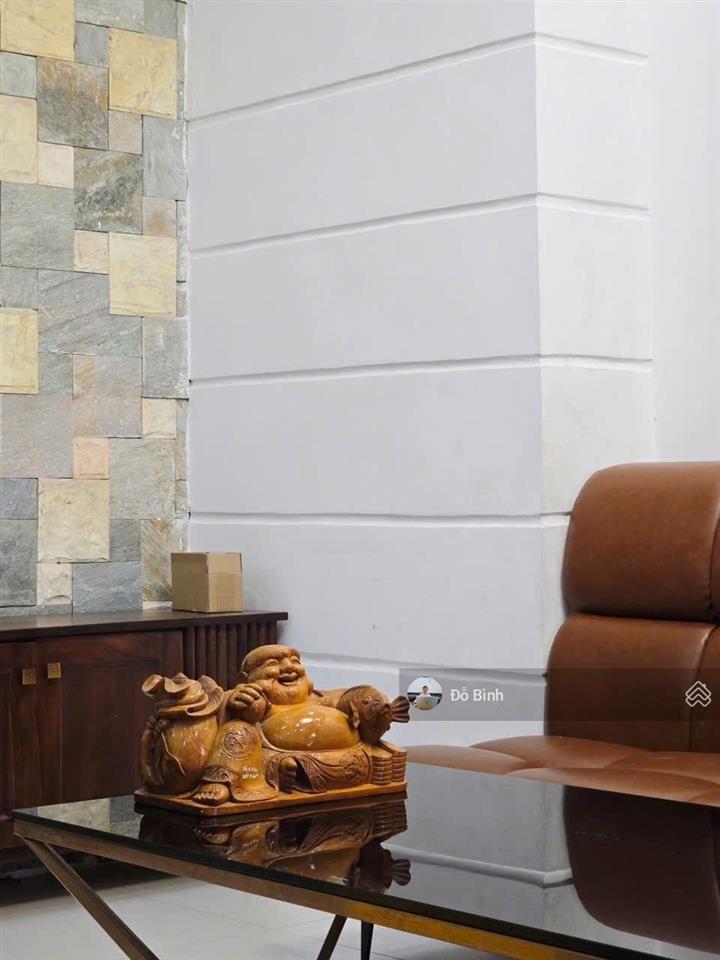 Cho thuê nhà 3 tầng bình an 7  3 phòng  3wc  gara ô tô