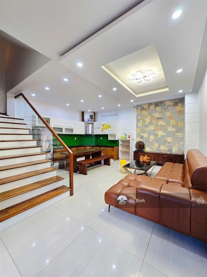 Cho thuê nhà 3 tầng bình an 7  3 phòng  3wc  gara ô tô