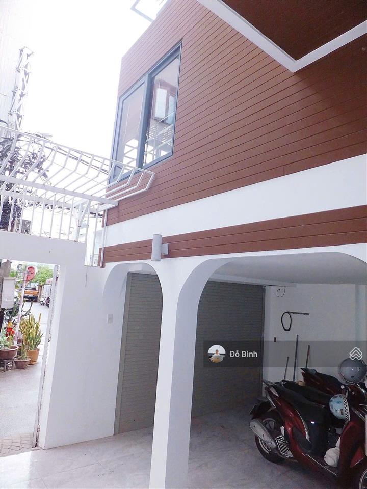 Cho thuê nhà 3 tầng bình an 7  3 phòng  3wc  gara ô tô