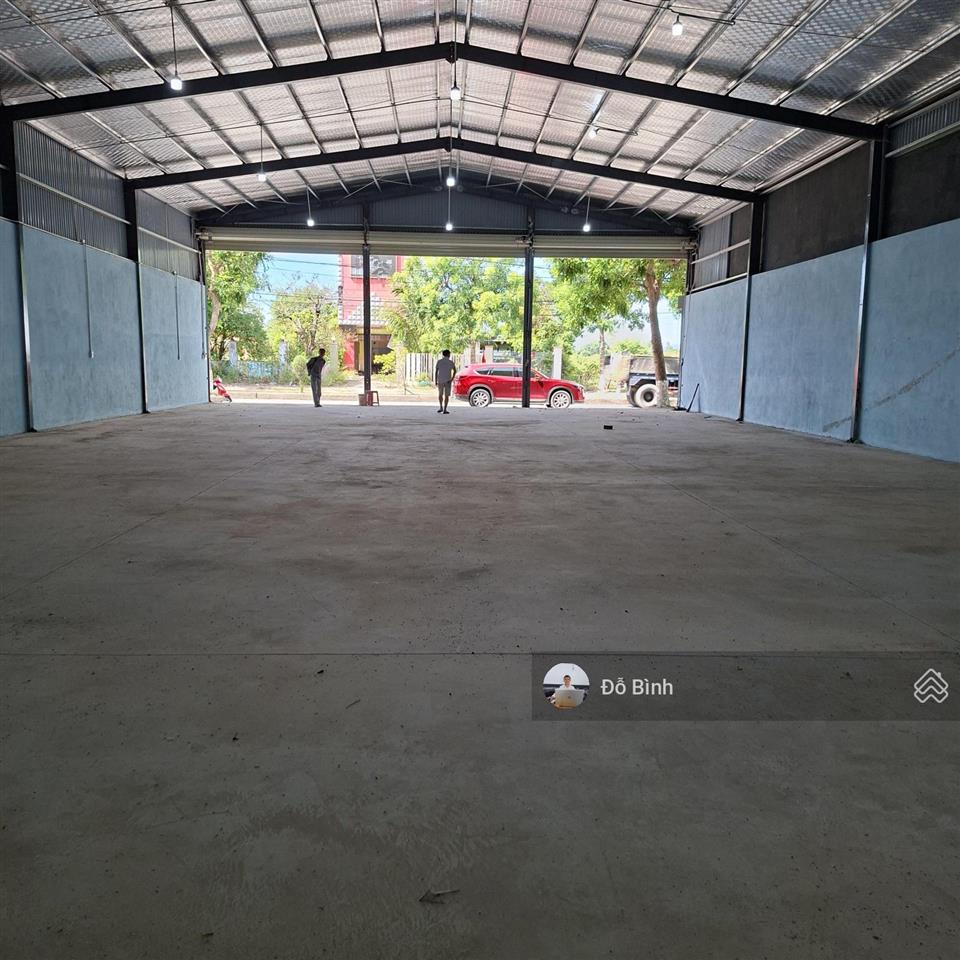 Cho thuê mặt bằng  kho  đường trần phú  ngay trạm thu phí  đà nẵng