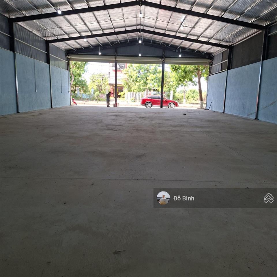 Cho thuê mặt bằng  kho  đường trần phú  ngay trạm thu phí  đà nẵng