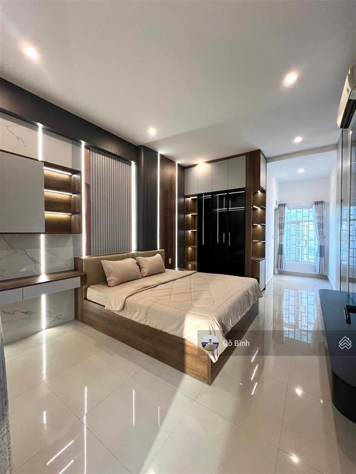 Cho thuê nhà 3 tầng mới xây  luxury  đường phạm đình hổ  4 phòng  4 wc