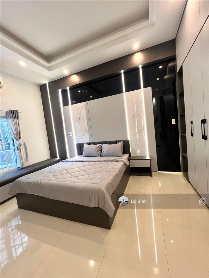 Cho thuê nhà 3 tầng mới xây  luxury  đường phạm đình hổ  4 phòng  4 wc