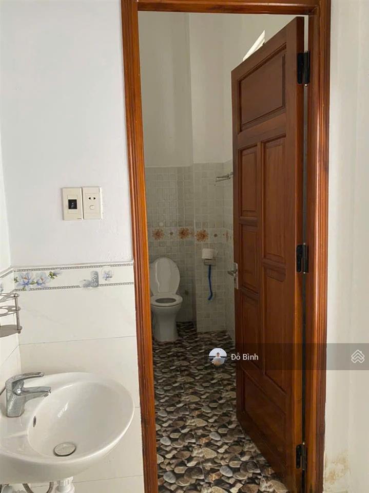 Cho thuê nhà 2 tầng mai chí thọ  3 phòng  2wc