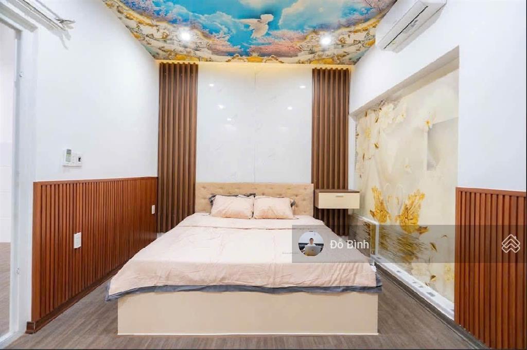 Cho thuê nhà 3 tầng mới đẹp đường điện biên phủ  3 phòng  3wc  đủ nội thất  gần siêu thị