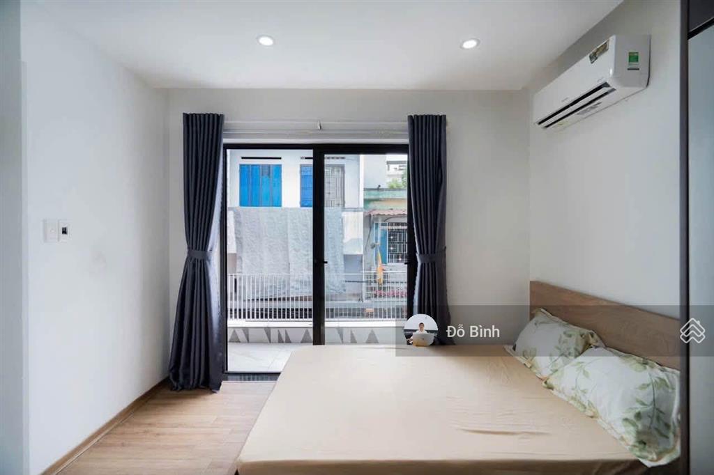 Cho thuê nhà 3 tầng mới đẹp đường điện biên phủ  3 phòng  3wc  đủ nội thất  gần siêu thị