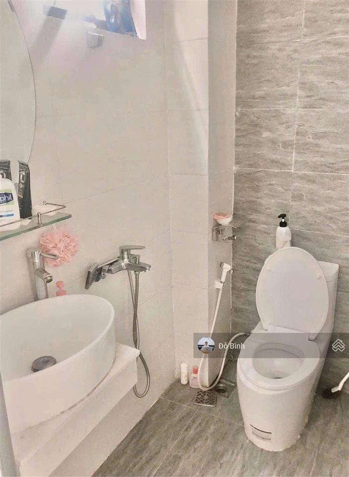 Cho thuê nhà 3 tầng kiệt đường thái thị bôi  3 phòng  3wc  đủ nội thất