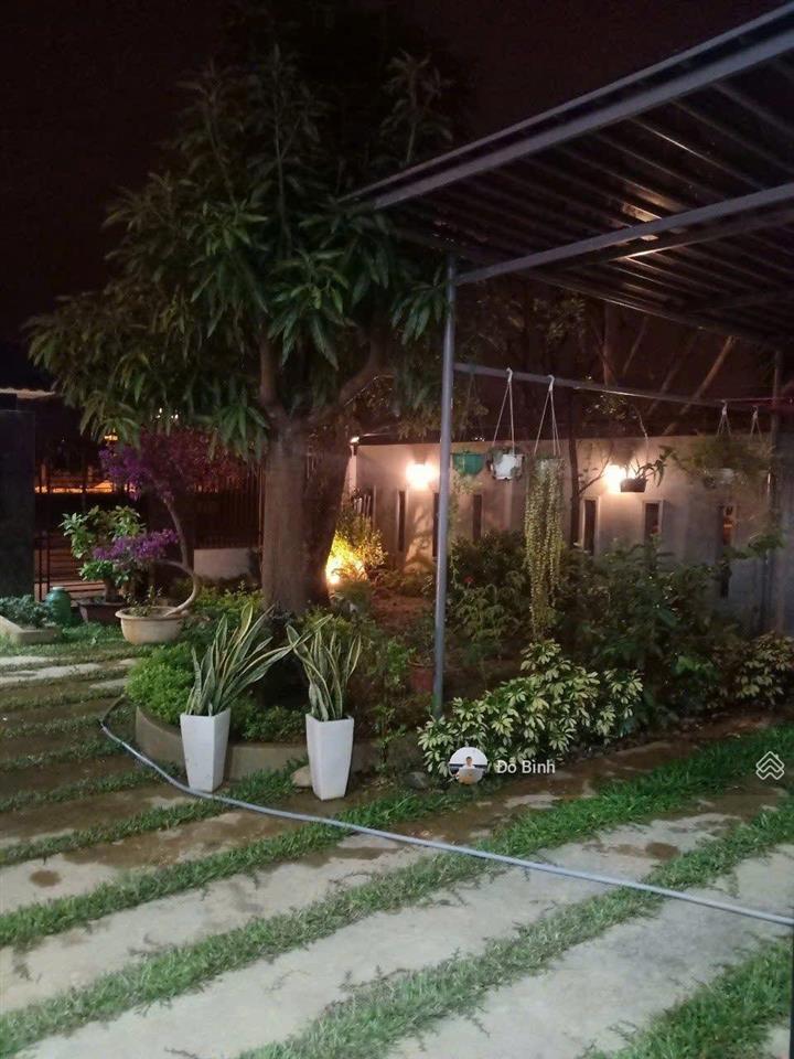 Bán biệt thự sân vườn đường đạm phương  kề sông mát mẻ  có dòng tiền