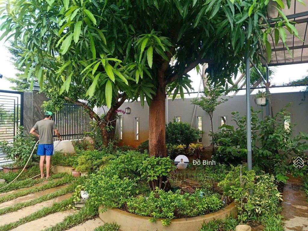 Bán biệt thự sân vườn đường đạm phương  kề sông mát mẻ  có dòng tiền