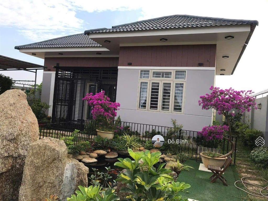 Cho thuê biệt thự sân vườn đường đạm phương  đầy đủ nội thất