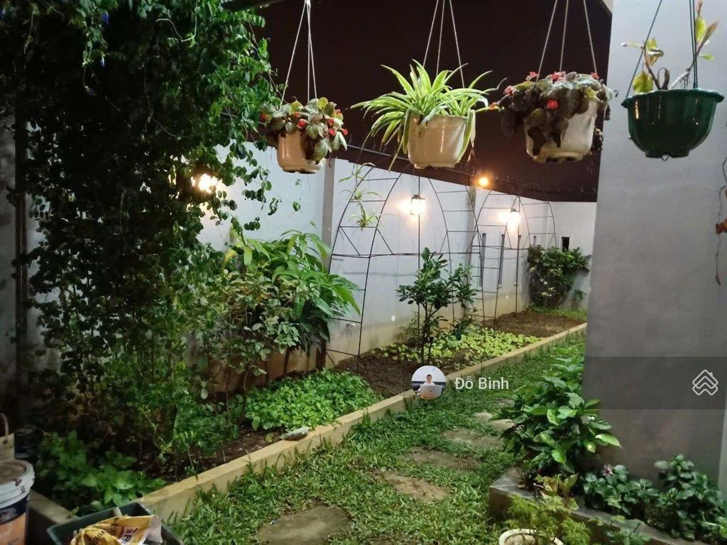 Cho thuê biệt thự sân vườn đường đạm phương  đầy đủ nội thất