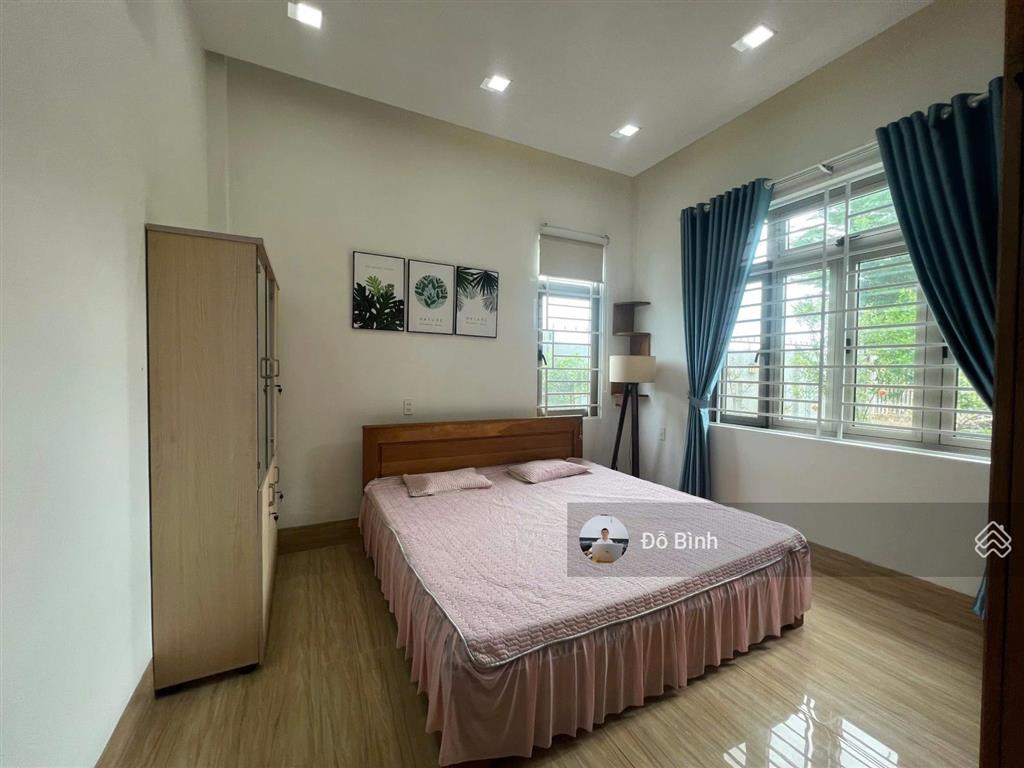 Cho thuê biệt thự sân vườn đường đạm phương  đầy đủ nội thất