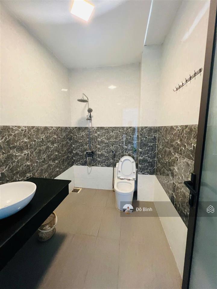 Cho thuê nhà 4 tầng lê thanh nghị  thông suốt  vị trí nhận diện thương hiệu
