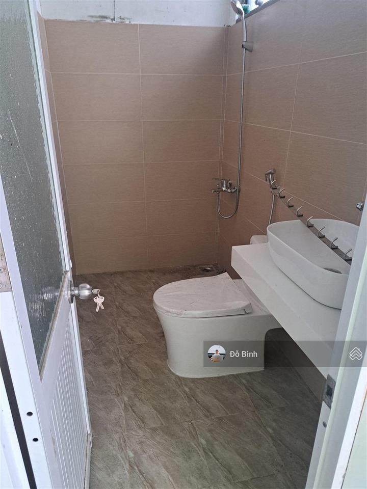 Bán đất tặng nhà đường nguyễn khánh toàn  không ngập lụt